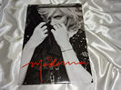 マドンナ（MADONNA）2011年カレンダー買取