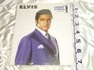 842 ELVIS PRESLEY