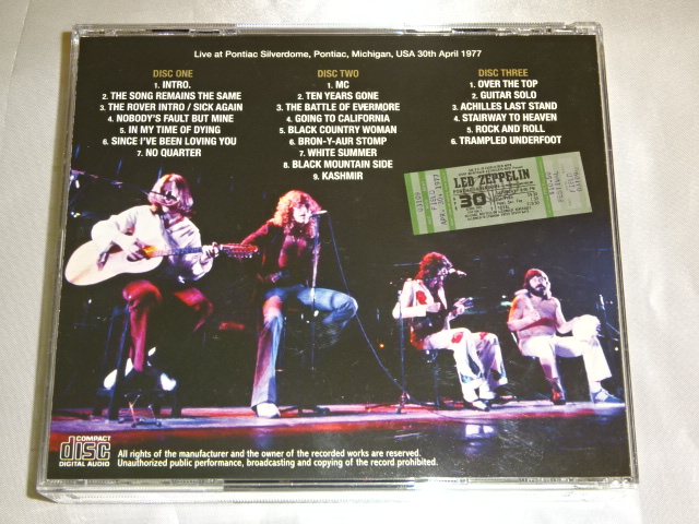 yvX3CDzbhEcFby@Led Zeppelin / PONTIAC SILVERDOME 1977