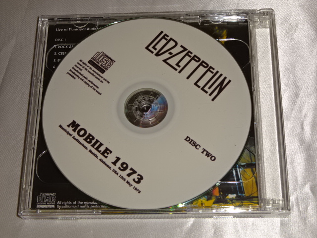 y2CD-RzbhEcFby LED ZEPPELIN / MOBILE 1973