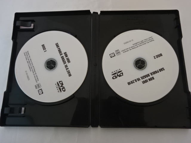 �y2DVD-R�z�{���E�W�����B BON JOVI / �u���W���E�T���p�E�� 10.6.2010