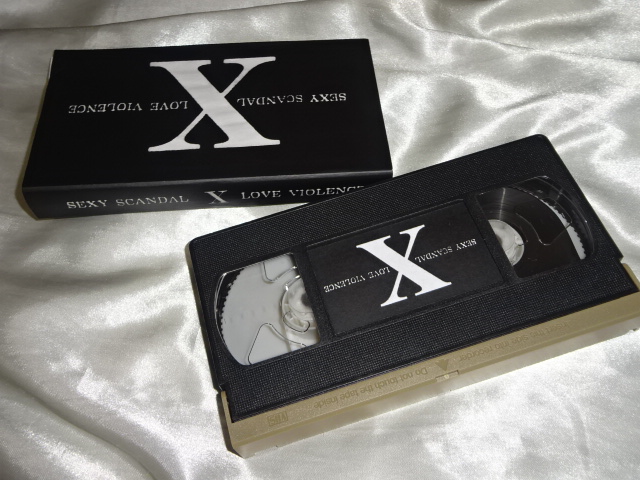 【VHSビデオ】X JAPAN 1987.7.18 目黒鹿鳴館 SEXY SCANDAL LOVE VIOLENCE