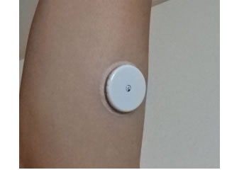 血糖値測定器フリースタイルリブレ返送